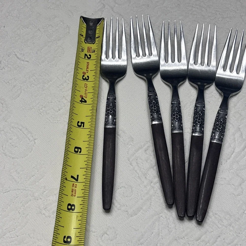 Oneida Northland Napa Valley Dinner Forks 7 1/2
